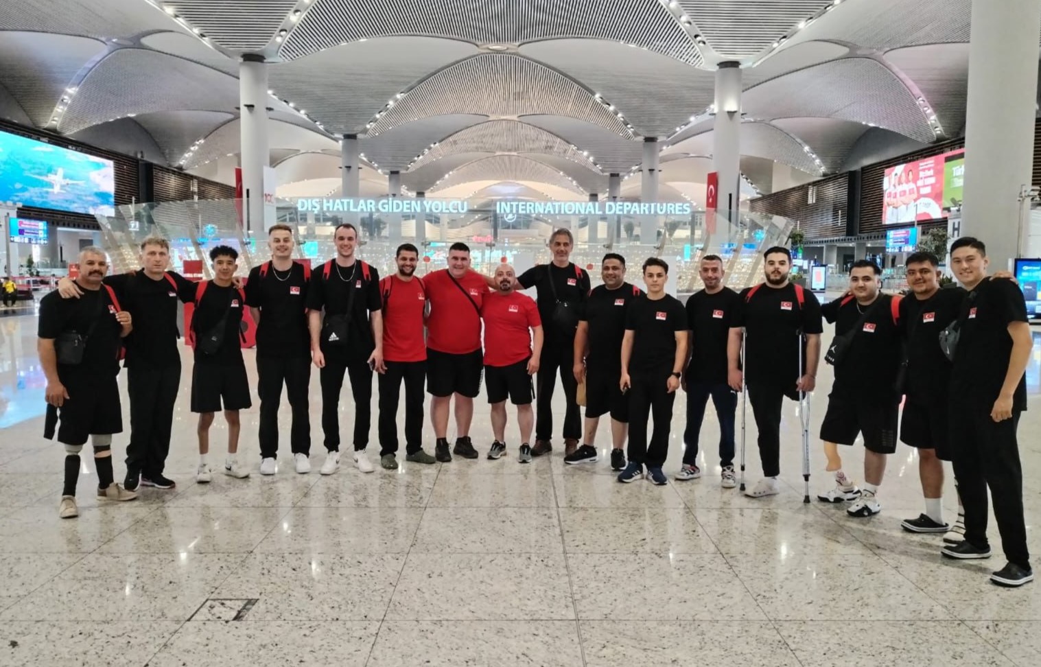 Oturarak Voleybol Milli Takımımız Milletler Ligi için Slovenya'ya Gitti