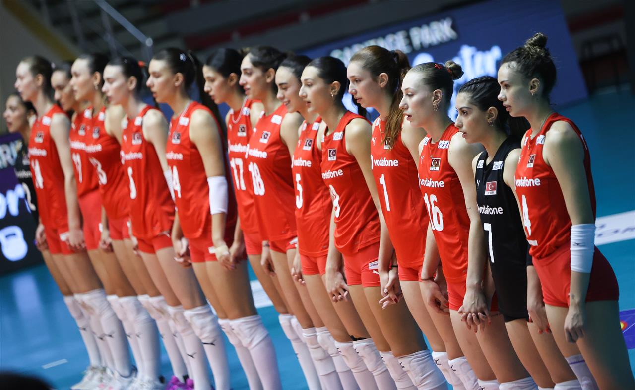 Sekizinci maçını da kazanan U20 Kadın Milli Takımımız Finalde