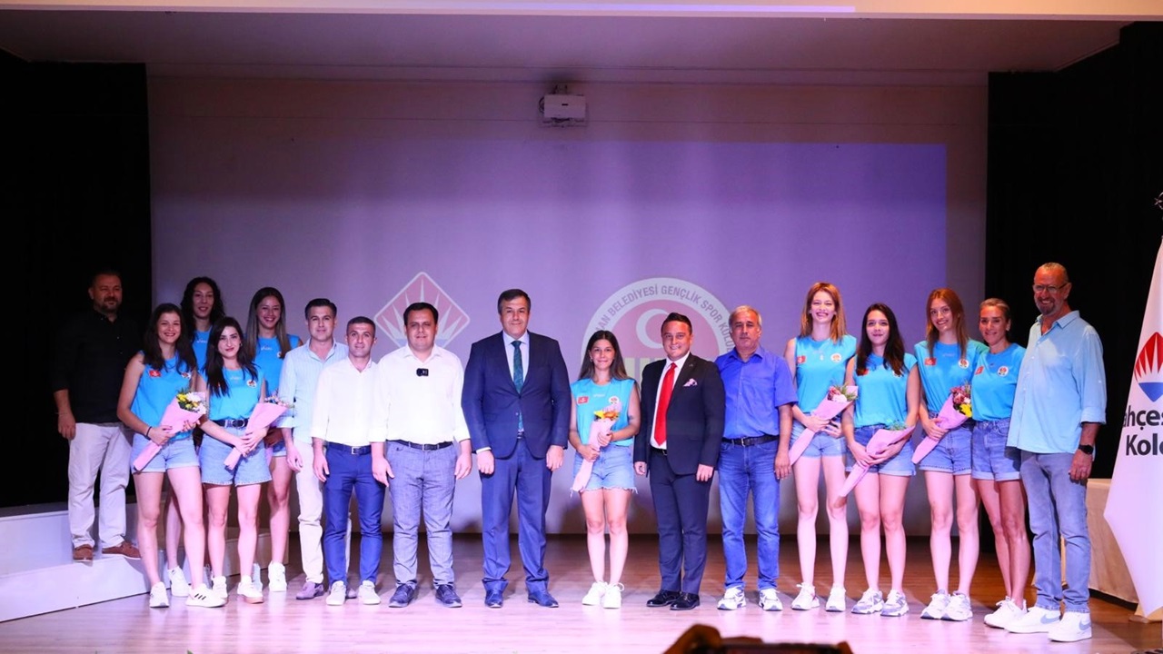Bahçeşehir Koleji Dalaman Belediyespor bölgeye heyecan getirdi