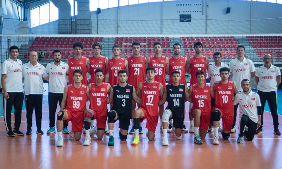 U20 Milliler Balkan Şampiyonası'na galibiyetle başladı