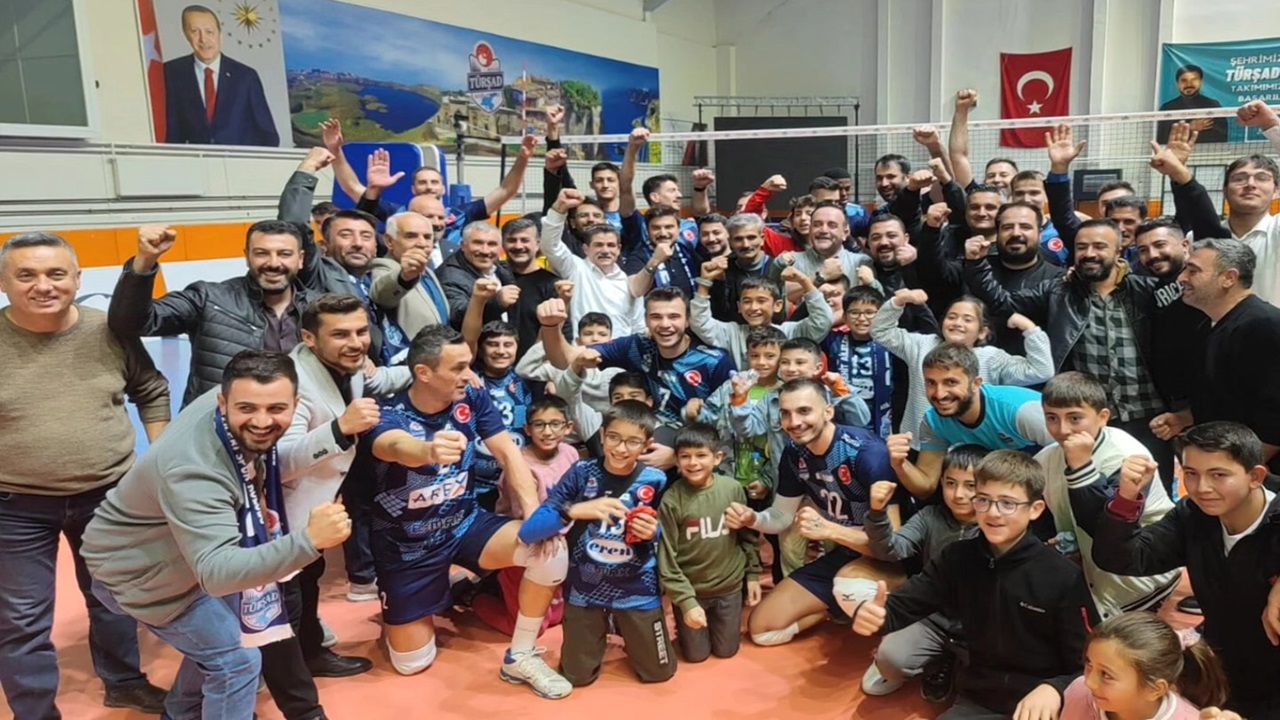 Türşad ilk galibiyetini Altekma'dan aldı