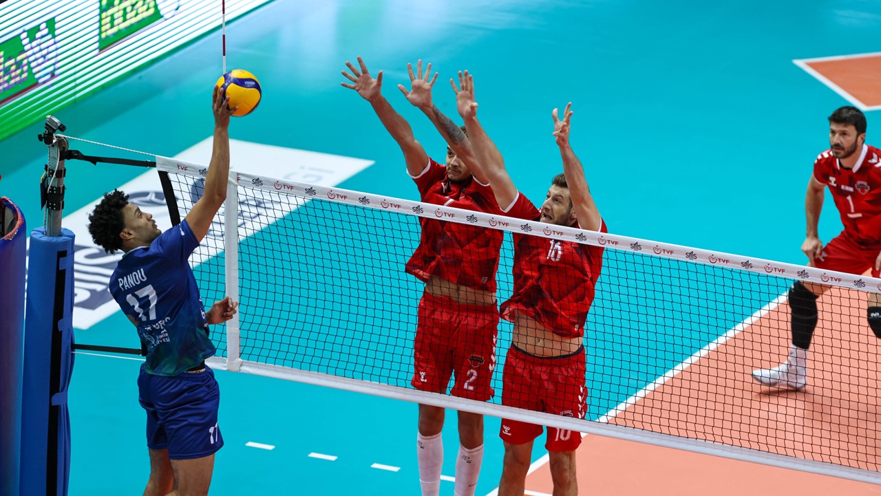 SMS Grup Efeler Ligi’nde 3 maç oynanacak