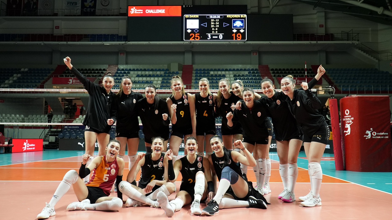 Galatasaray ilk dörtten kopmak istemiyor