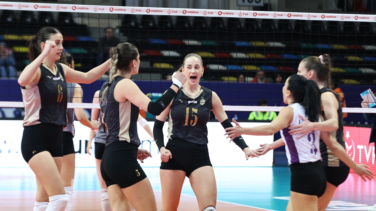 Zeren Spor THY'yi 3-2 yendi Galatasaray sevindi