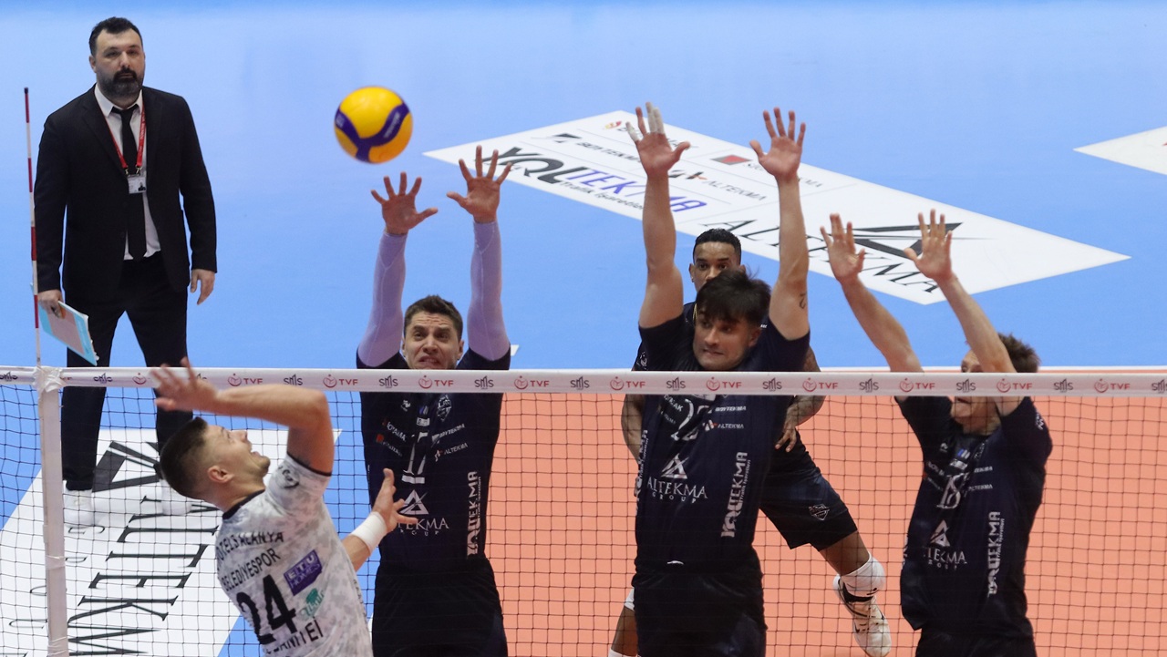 7 kartın gösterildiği gergin maçı kazanan Alanya Belediyespor 5., Altekma 6. oldu