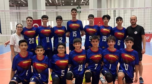 Midi Erkekler Türkiye Şampiyonası'nda Çeyrek Finalistler Belli Oldu