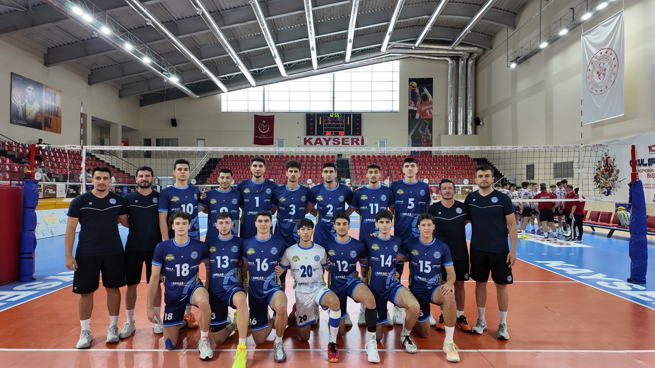 2025 Genç Erkekler Türkiye Voleybol Şampiyonası’nda Finalin Adı Belli Oldu