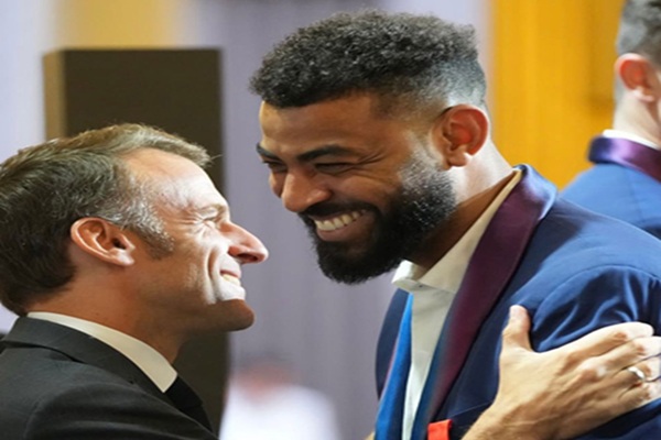 Fenerbahçeli Earvin Ngapeth artık Şövalye