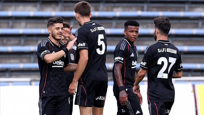 Beşiktaş Konferans Ligi’nde play-off kapısını araladı