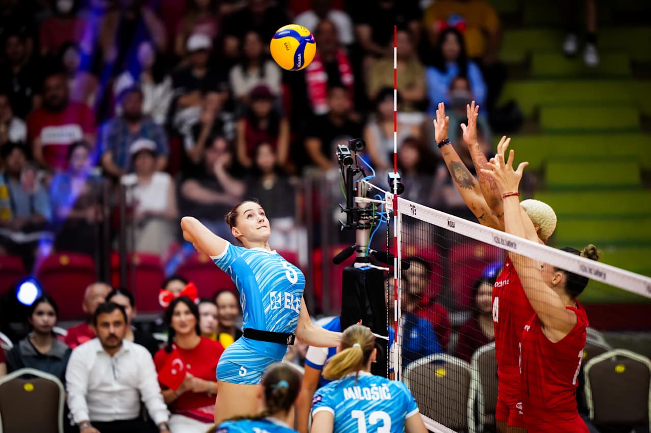 Slovenya'yı da set vermeden geçen Türkiye çeyrek finalde