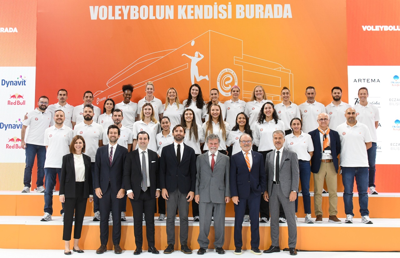 Eczacıbaşı Dynavit Yeni Sezona Yeni Evinde 'Merhaba' dedi
