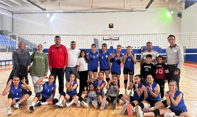 Tomarza Belediyespor Kayseri Doğa Kolejini 3-0 yendi