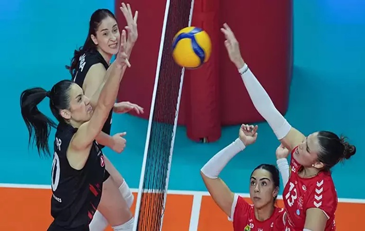 THY CEV Cup'ta Avarca de Manorca'yı 3-1 yenerek avantajı yakaladı