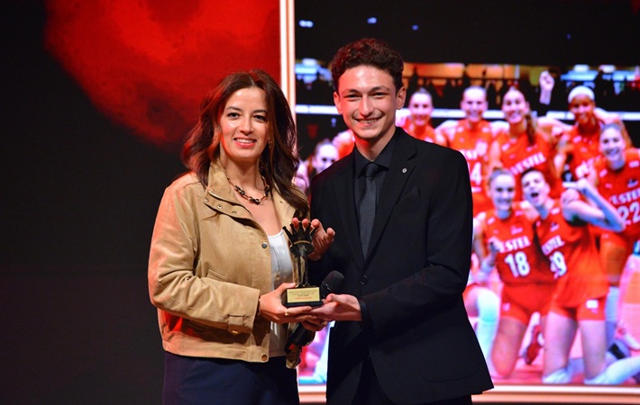 15.İTÜ Sosyal Medya Ödülleri’nde Türk Voleyboluna İki Ödül