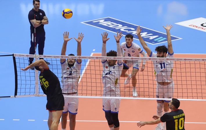 Arabica Coffee House Erkekler 1. Ligi'nde on dördüncü hafta tamamlandı