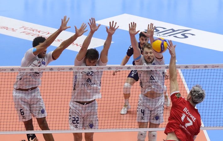 Altekma Gaziantep Gençlik'i 3-0 yendi Play Off yolunda hata yapmadı