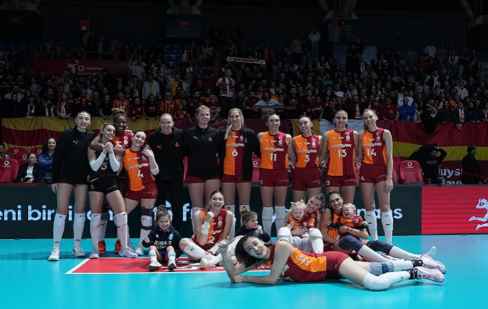 Galatasaray Daikin Zeren Spor'u 3-1 yendi Final Etabı için umutlarını sürdürdü