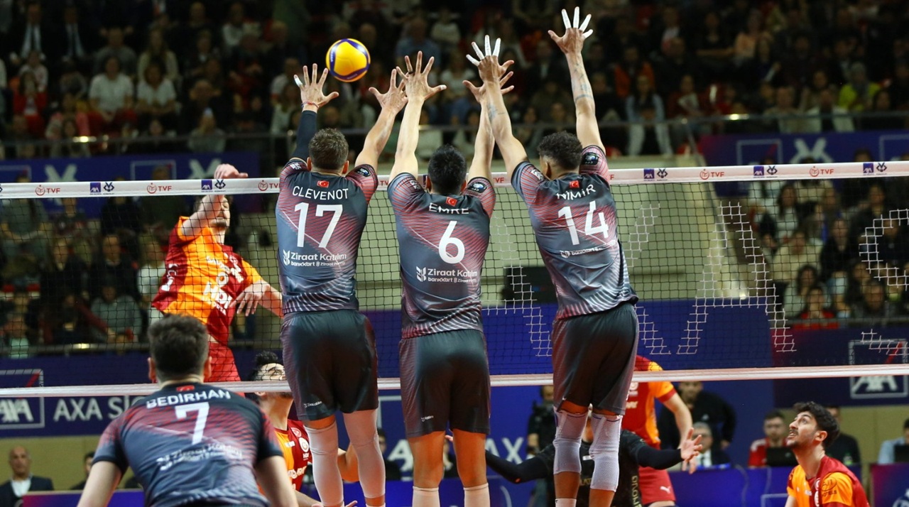 Ziraat Bankkart 2. Kupa Voley şampiyonluğunu yine Galatasaray'ı yenerek kazandı