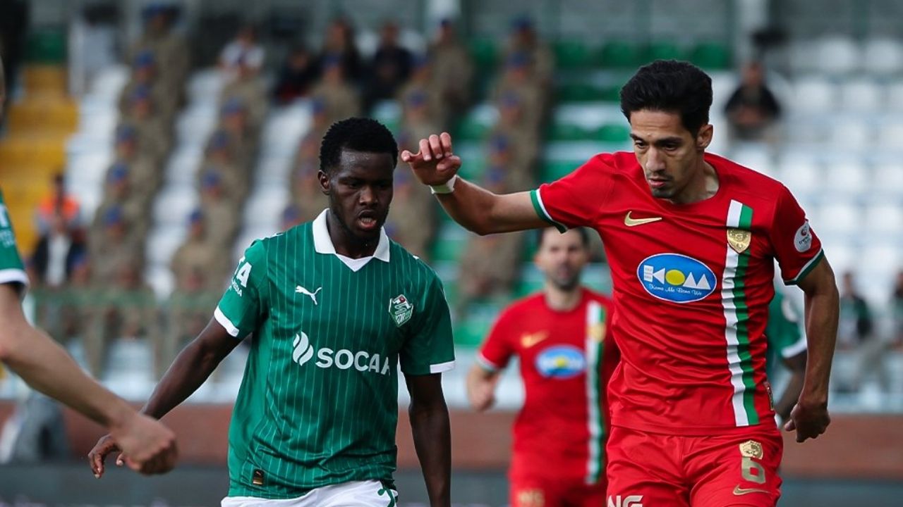Amedspor Süper Lig'de! Iğdır FK 3-3 Amedspor maç özeti