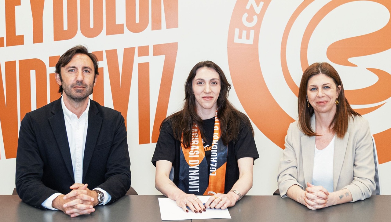 Eczacıbaşı Dynavit, Milli Orta Oyuncu Aslı Kalaç’ı Kadrosuna Kattı