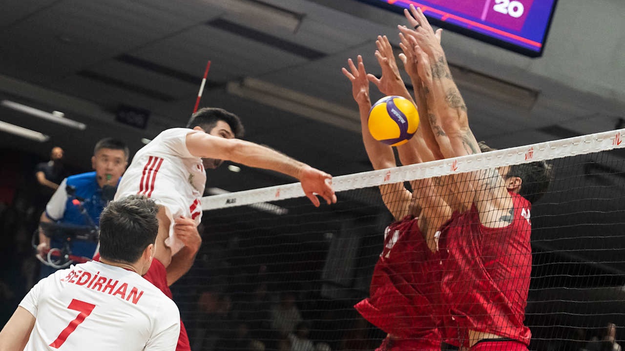 Filenin Efeleri VNL'deki ilk maçında ABD' ye 3-1 yenildi