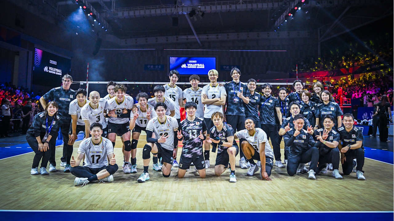 Çin'i 3-1 yenen Japonya namağlup yarı finalde