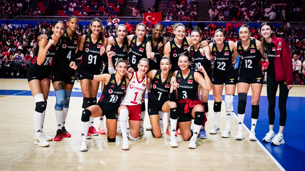 Filenin Sultanları 8. Kez Tayland Karşısında