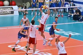 Filenin Efeleri hazırlık maçında İtalya'ya 3-0 yenildi