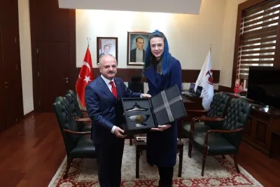 Eskişehir Valiliği Meryem Boz'u Konuk Etti