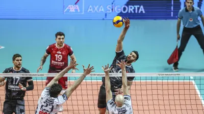 Erkekler CEV Cup'ta Finalin adı Ziraat Bankkart - Asseco Resovia RZESZOW