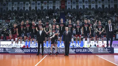 Hazine ve Maliye Bakanı Şimşek: Voleybol ülkemizin yüz akı