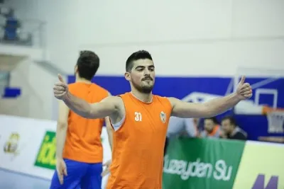 Milas Belediyespor liberosunu bırakmadı