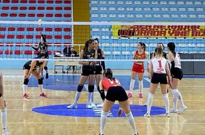 Sigorta Shop Kadınlar 1. Ligi’nde 1 erteleme maçı oynandı