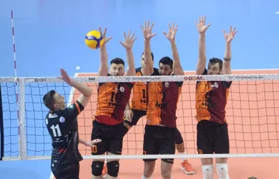 Galatasaray ilk seti aldı devamını getiremedi