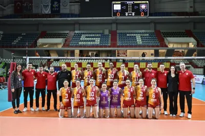 Galatasaray güle oynaya tur atladı