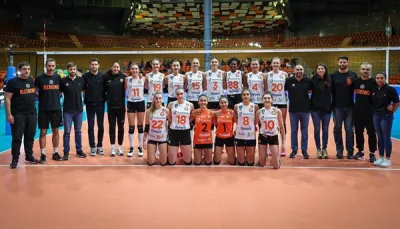 Eczacıbaşı Bulgaristan'dan 3 puanla döndü