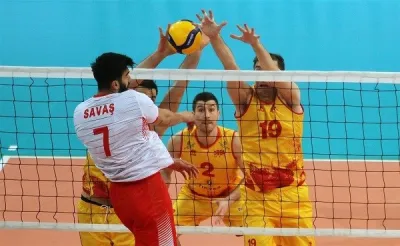 Efeler ikide iki yaptı