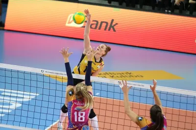 20.Kez Şampiyonlar Ligi'ne katılan VakıfBank galibiyetle başladı