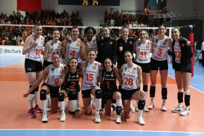 Eczacıbaşı Dynavit set verdi, puan vermedi