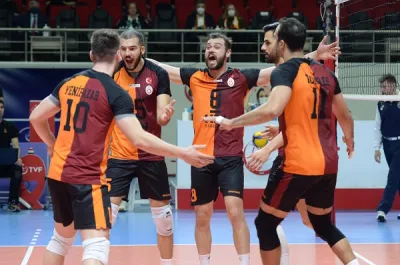 Galatasaray ilk maçta galip