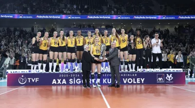 2026 Kadınlar AXA Sigorta Kupa Voley’de Madalya, Kupa ve Ödüller Sahiplerini Buldu