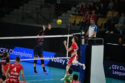 Erkekler Şampiyonlar Ligi'nde 3 maç oynandı