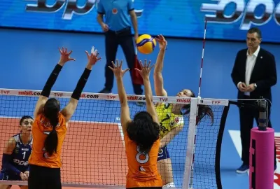 F.Bahçe Opet,  Karayolları'nı 5 sette geçti