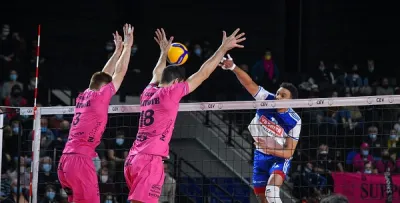 Erkekler Challenge Cup'ta yarı finalistler belli oldu