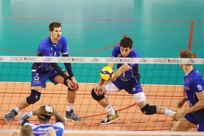 Erkekler Challenge Cup'ta rövanş maçları devam ediyor