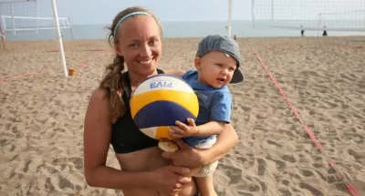 15 Farklı ülkeden plaj voleybolu için Antalya'yı tercih ettiler