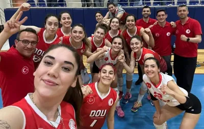 Üniversiteler Süper Ligi'nde Finalistler Belli Oldu