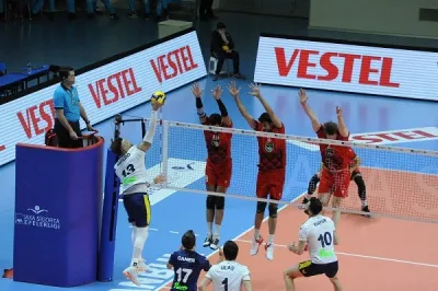 Fenerbahçe 14 hafta sonra kaybetti, Spor Toto ligin zirvesini karıştırdı