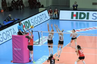 Haftanın tek 5 setlik maçında kazanan Galatasaray