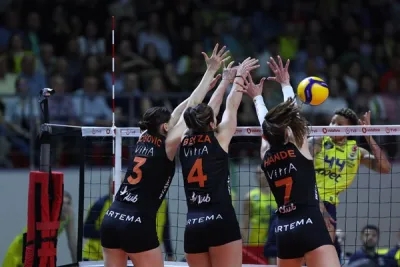 3. Maçı Fenerbahçe Opet Kazandı